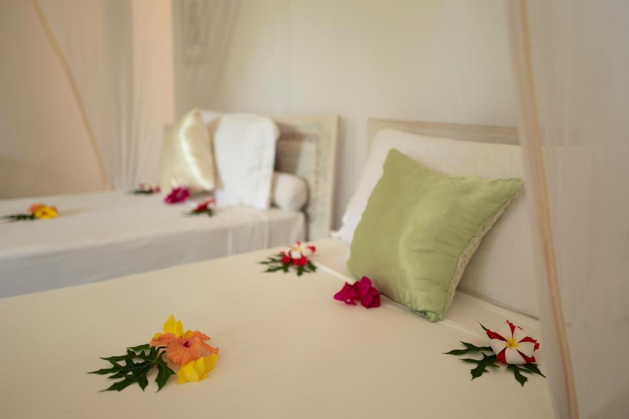 Pongwe Bay Resort Екстер'єр фото