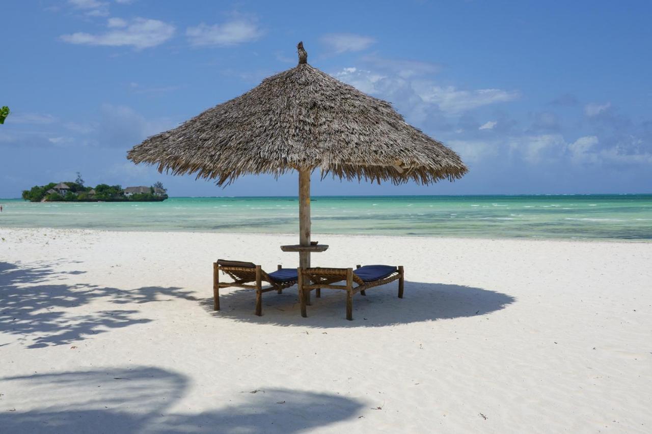 Pongwe Bay Resort Екстер'єр фото