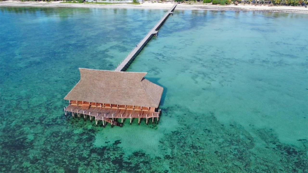 Pongwe Bay Resort Екстер'єр фото
