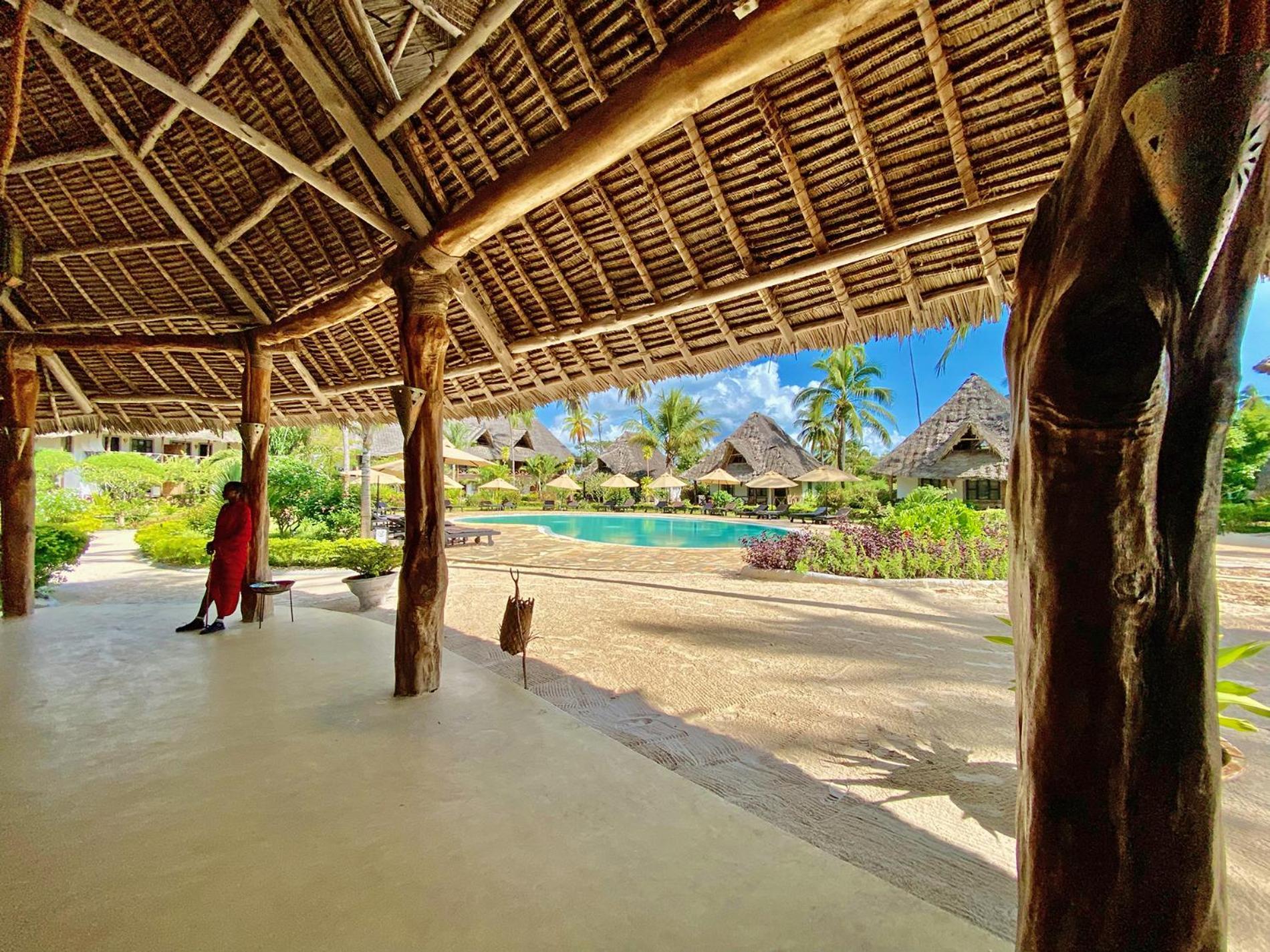 Pongwe Bay Resort Екстер'єр фото