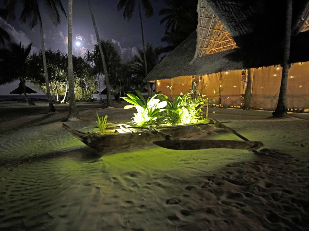 Pongwe Bay Resort Екстер'єр фото