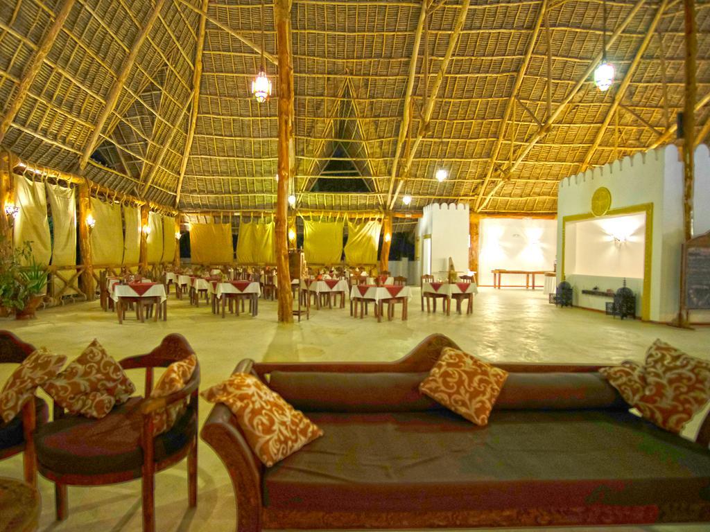 Pongwe Bay Resort Екстер'єр фото